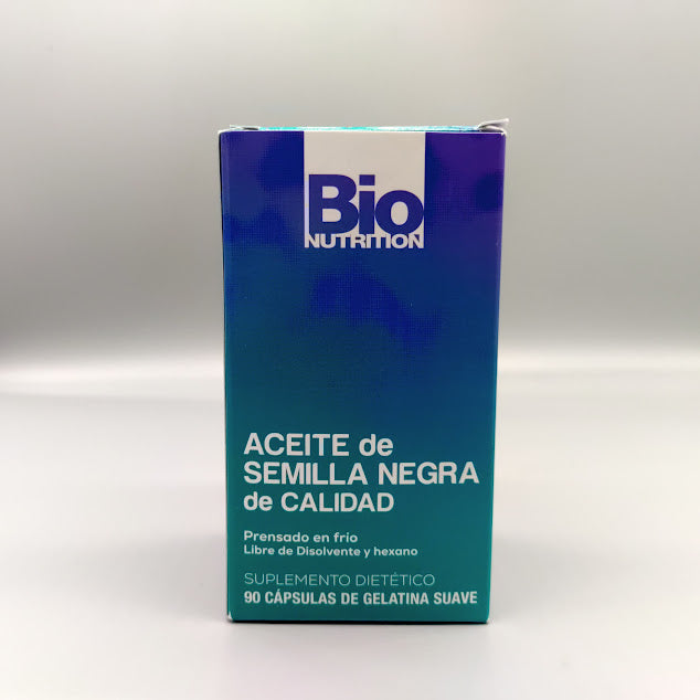 Bio Nutrition aceite de semilla negra 1000 mg 90 softgels prensado en frío — etiqueta con los ingredientes (foto de archivo)