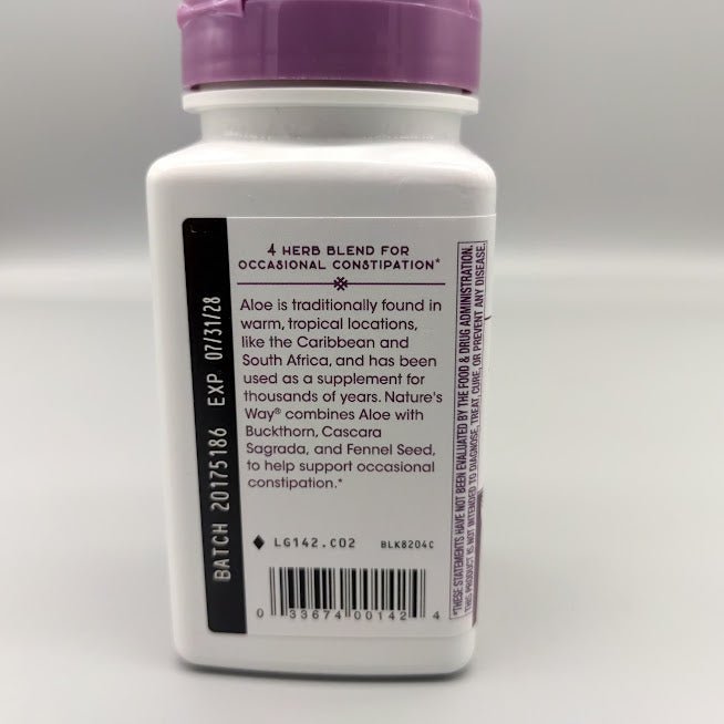 Lado de AloeMaxLax: texto del aloe del Caribe y Sudáfrica, lote, fecha EXP 07/31/28, código y nota de la FDA