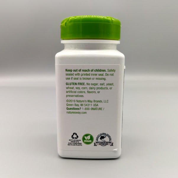 Eyebright Herb Nature's Way 280 mg, frasco de 100 cápsulas vegetarianas — vista lateral (foto de archivo)