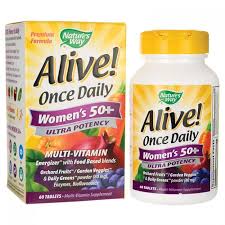 Alive! Once Daily Women's 50+ Ultra 60 caps (foto de archivo)