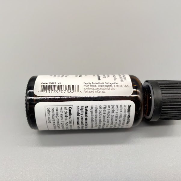 Lemongrass Oil 100% Pure 1 Oz de Now Essential Oils — vista lateral
