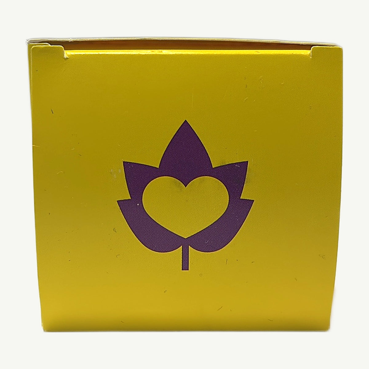 Tapa de la caja de Luminance con el logo de Organic Health Labs