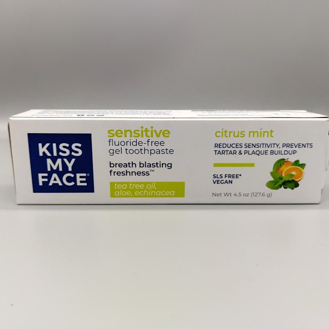 Sensitive Gel Whitening Toothpaste with Aloe Vera Cool Orange Mint 4.5 OZ de Kiss My Face