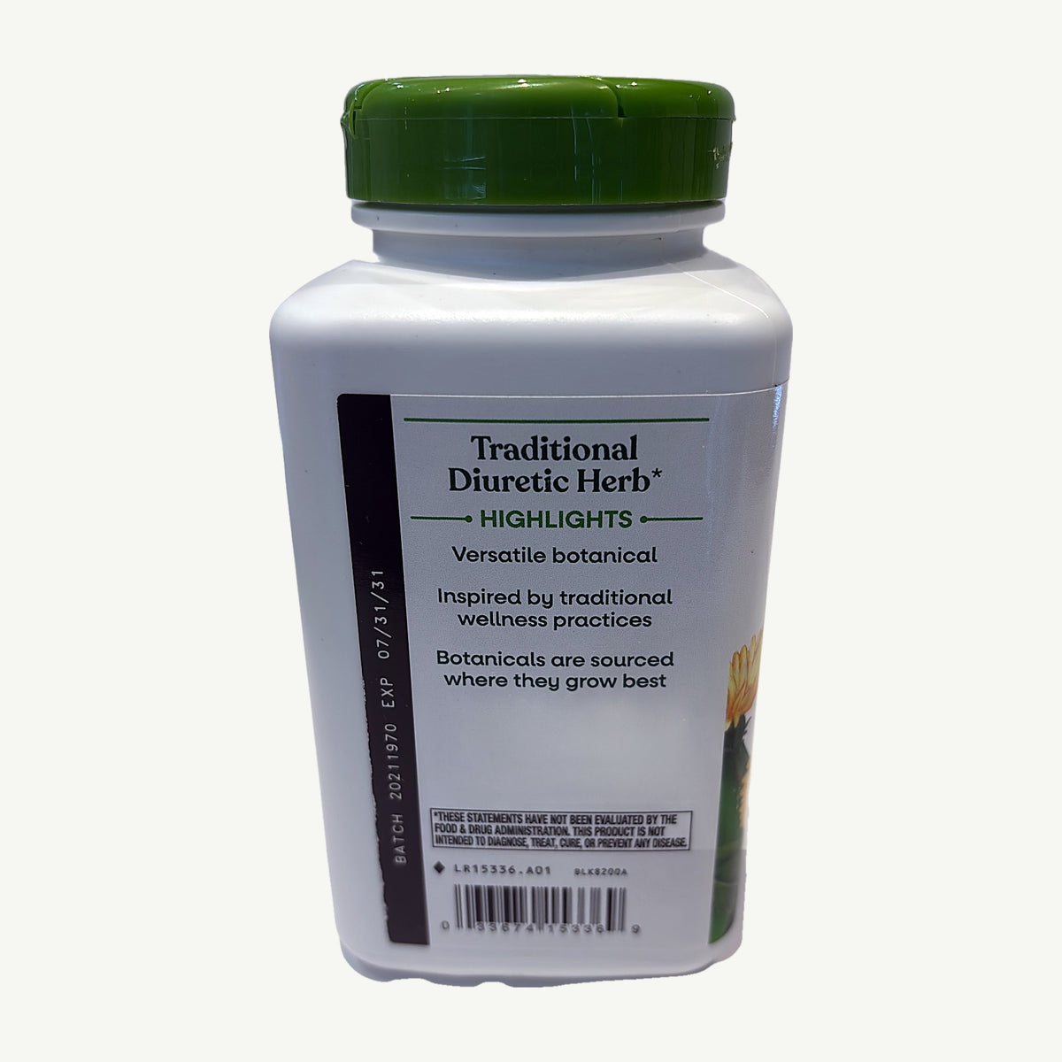 Nature's Way Dandelion Root bottle: Traditional Diuretic Herb*, Highlights and barcode 0 33674 15336 9